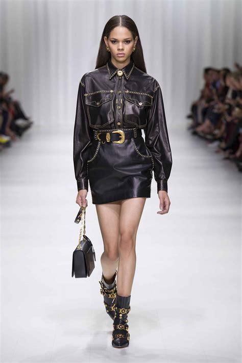 versace mailand|versace milan fashion week.